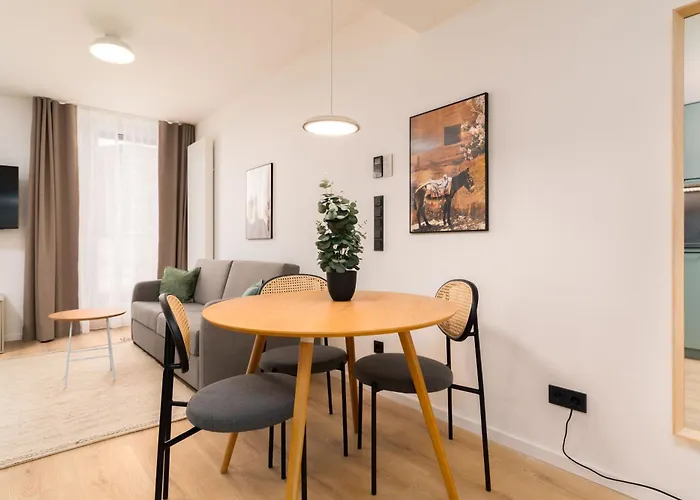 Limehome Favoritenstr